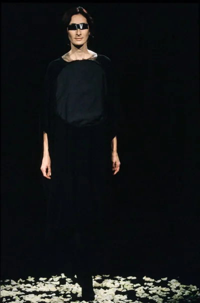 Look 18